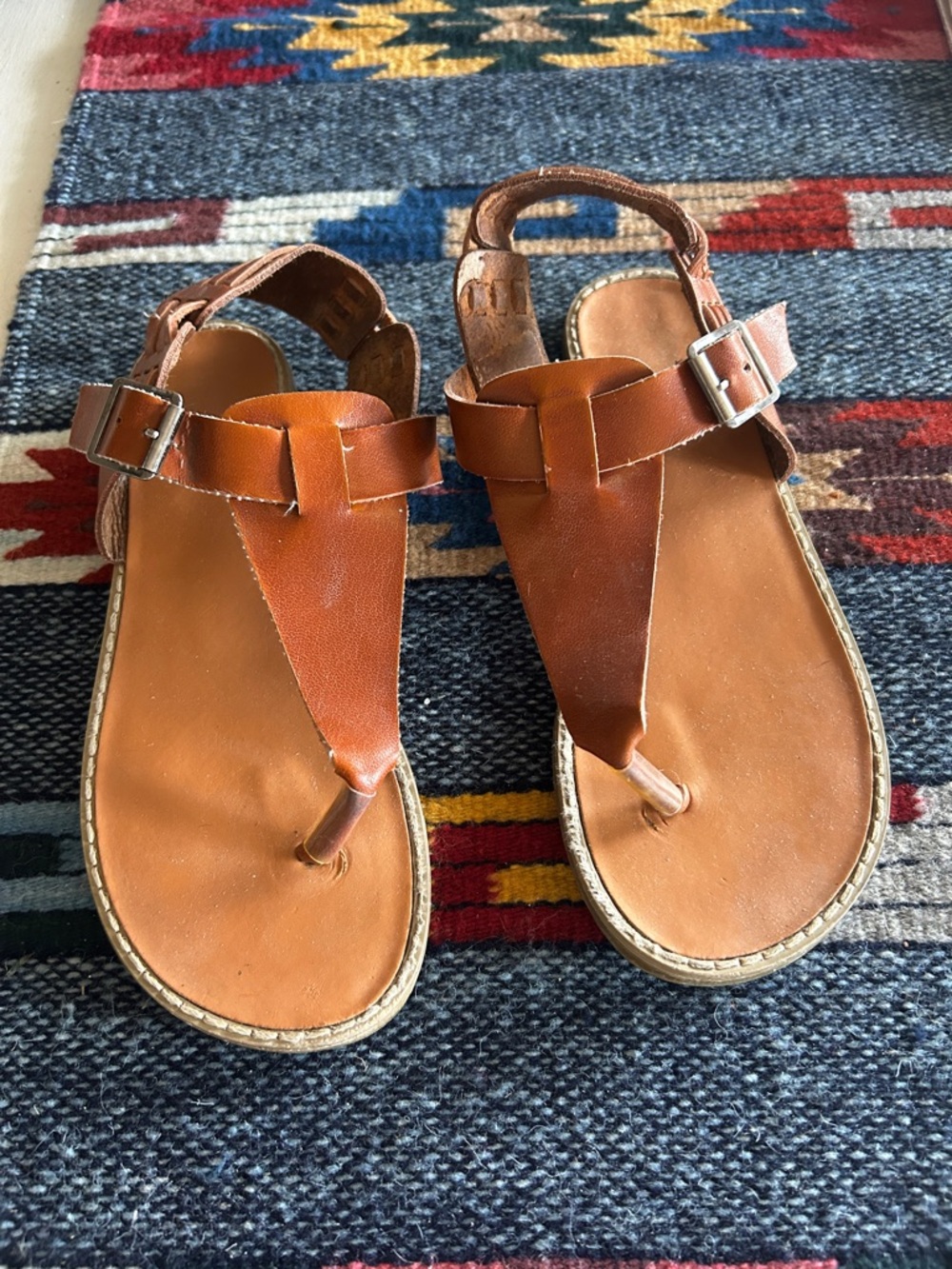 Tan Leather Toe-Post Sandals with Buckle Strap